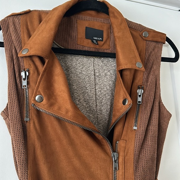 Greylin Brown Suede Vest XS - Picture 4 of 7